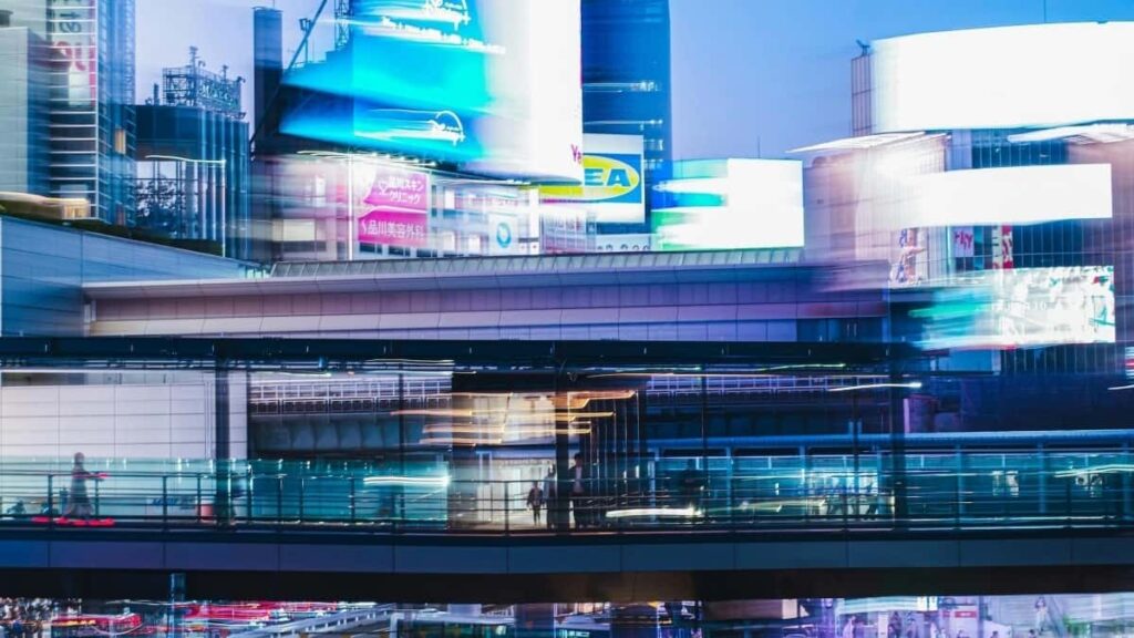 "Panduan praktis untuk advertiser Indonesia: cara menemukan creator eBay di Meksiko, menjangkau niche users, dan meningkatkan sign-up trial SaaS."
