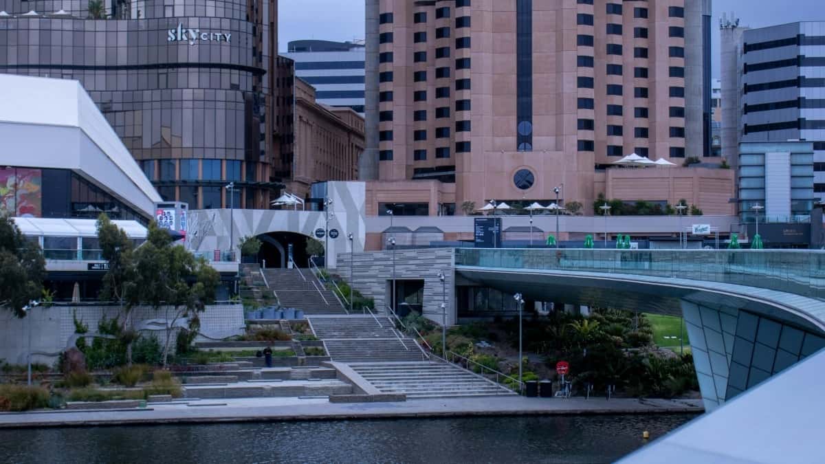 Temukan Kreator Kuaishou Montenegro untuk Co-Drops