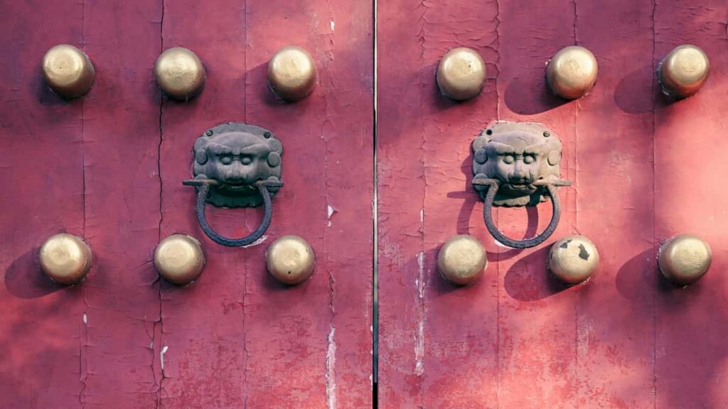 Panduan praktis untuk advertiser Indonesia: cara menemukan creator Australia di Threads lewat Communities, tag, dan marketplace, plus strategi engagement dan contoh kampanye.