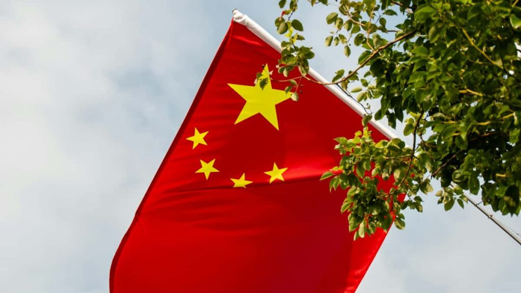 Panduan praktis untuk advertiser Indonesia: cara menemukan kreator LinkedIn dari Kolombia guna menggerakkan flash sales lewat hype influencer, termasuk taktik seleksi, outreach, dan mitigasi risiko.