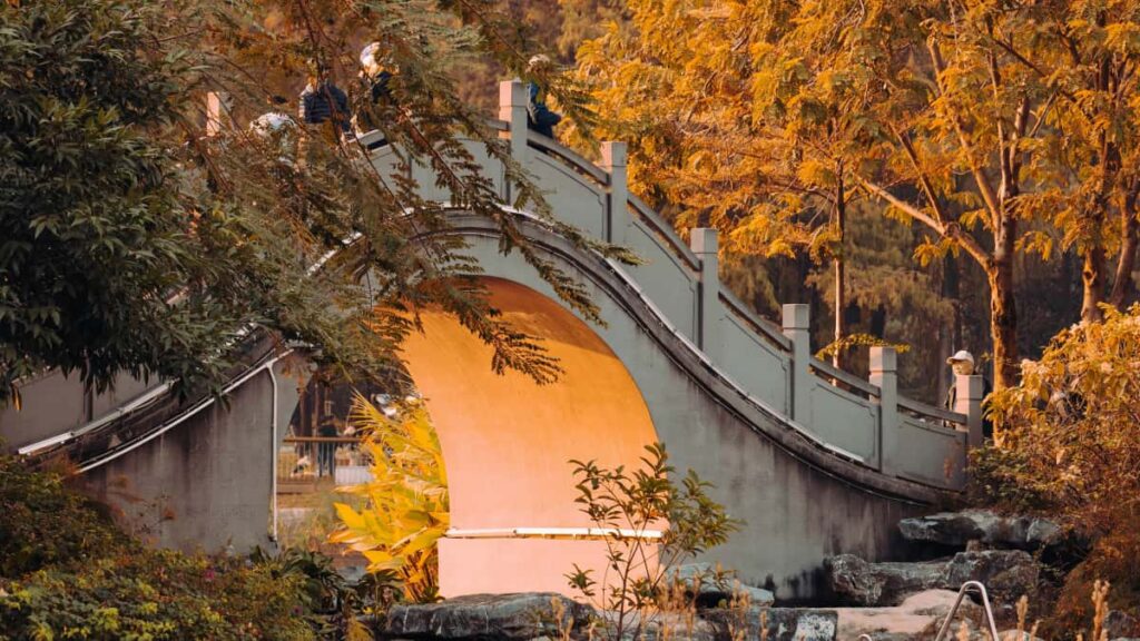 Panduan praktis untuk pengiklan Indonesia mencari kreator WhatsApp di Swedia guna menguji demand pasar, dengan taktik rekrut, outreach, dan pengukuran hasil.