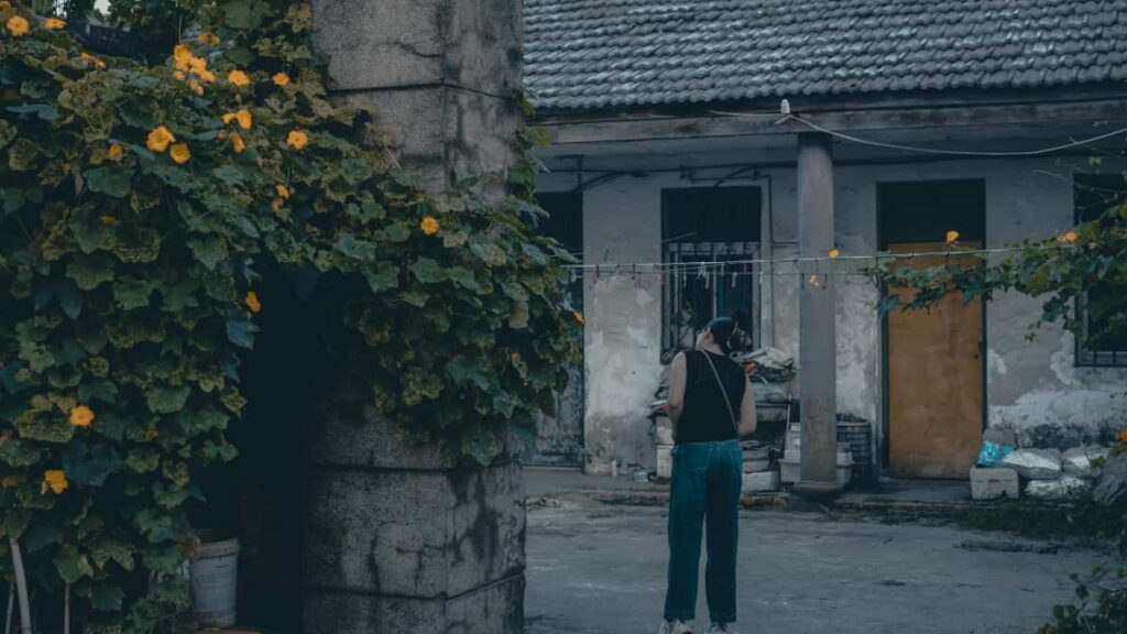 Panduan praktis buat kreator Indonesia: step-by-step cara menemukan, menghubungi, dan kerja bareng brand Finland di Rumble untuk review produk kecantikan dan skincare.