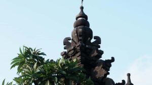 Panduan praktis untuk kreator Indonesia yang mau jangkau brand Hungaria lewat Facebook: strategi penawaran, konten, dan taktik multiplatform untuk mulailah monetisasi.