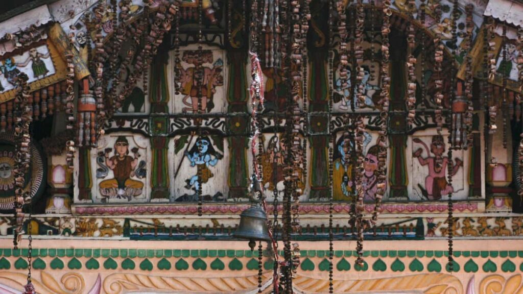 Panduan praktis bagi creator Indonesia: strategi, pitch, dan taktik operasional untuk menjangkau brand Meksiko yang beriklan di Hulu agar dapat kerja sama unboxing.