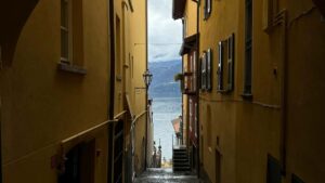 Panduan praktis untuk kreator Indonesia menjangkau brand Swedia di vkontakte guna peluang UGC: strategi profil, DM, komunitas, bahasa, dan cara pakai VPN aman.