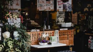 Panduan praktis untuk advertiser Indonesia: cara menemukan dan kerja sama dengan kreator Telegram Inggris agar peluncuran produk kecantikan baru bisa cepat dapat awareness, reach, dan konversi.